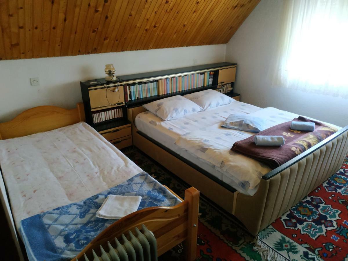 Hotel Sobe Kaljevic à Žabljak Extérieur photo